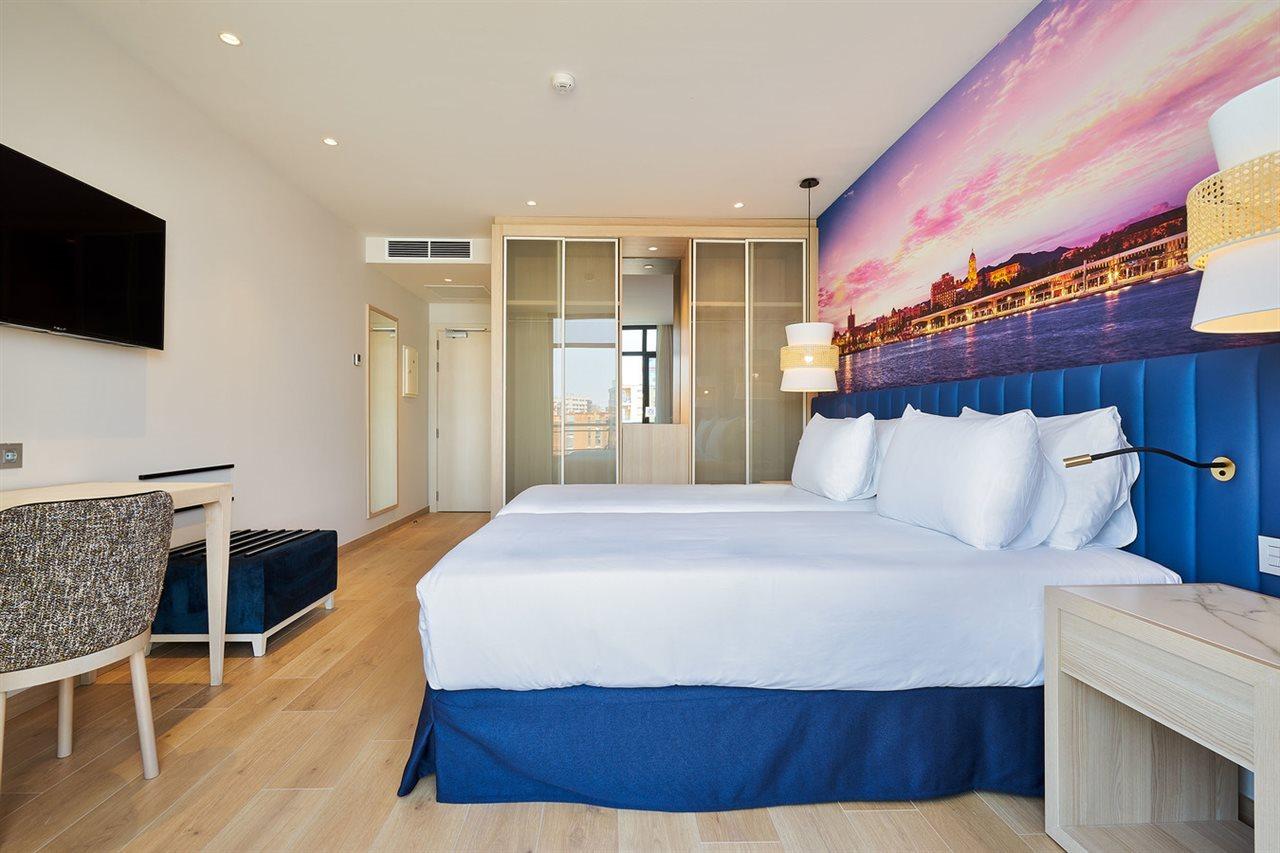 Eurostars Astoria Hotell Málaga Exteriör bild