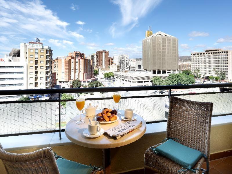 Eurostars Astoria Hotell Málaga Rum bild