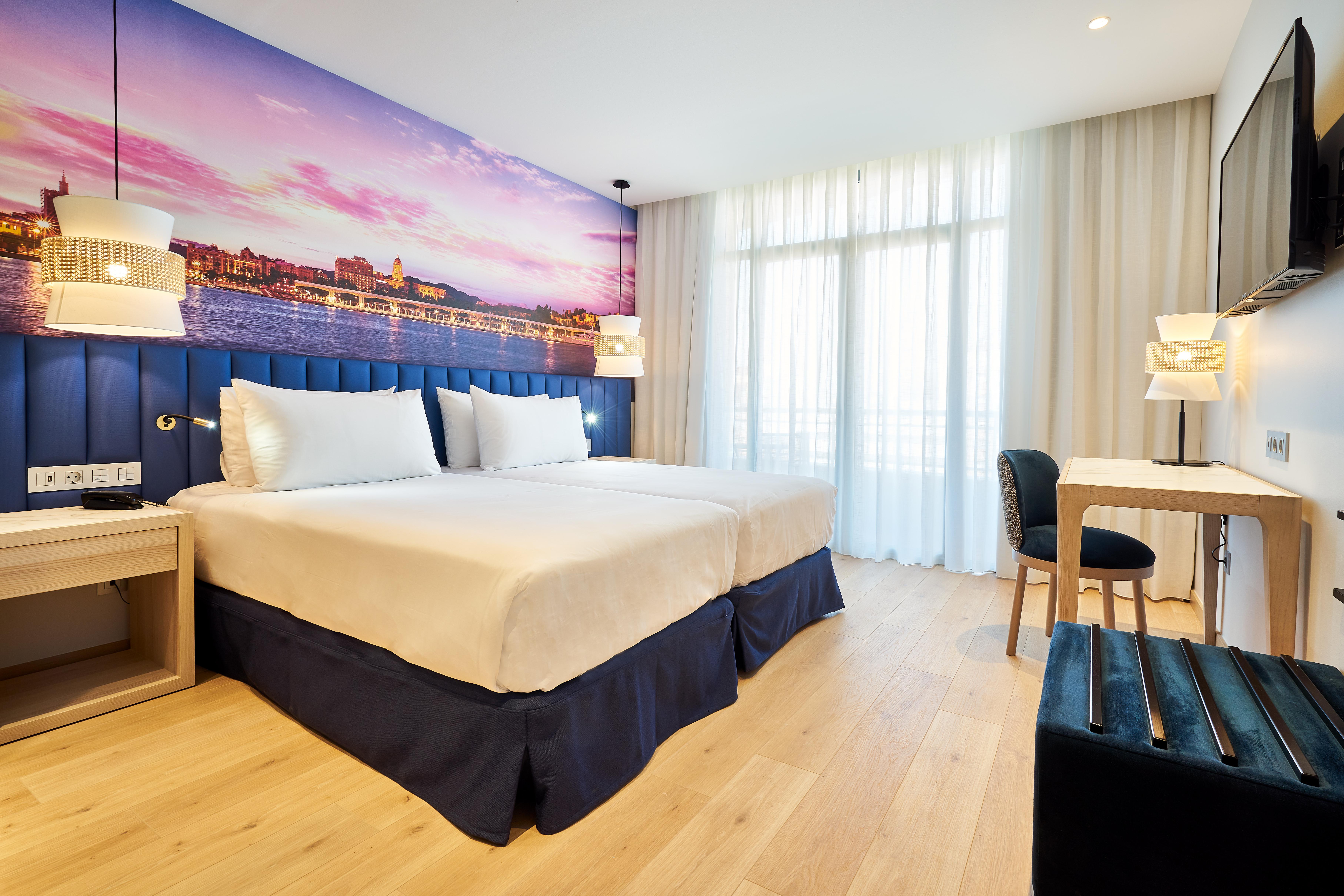 Eurostars Astoria Hotell Málaga Exteriör bild