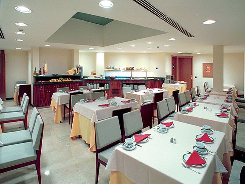 Eurostars Astoria Hotell Málaga Exteriör bild