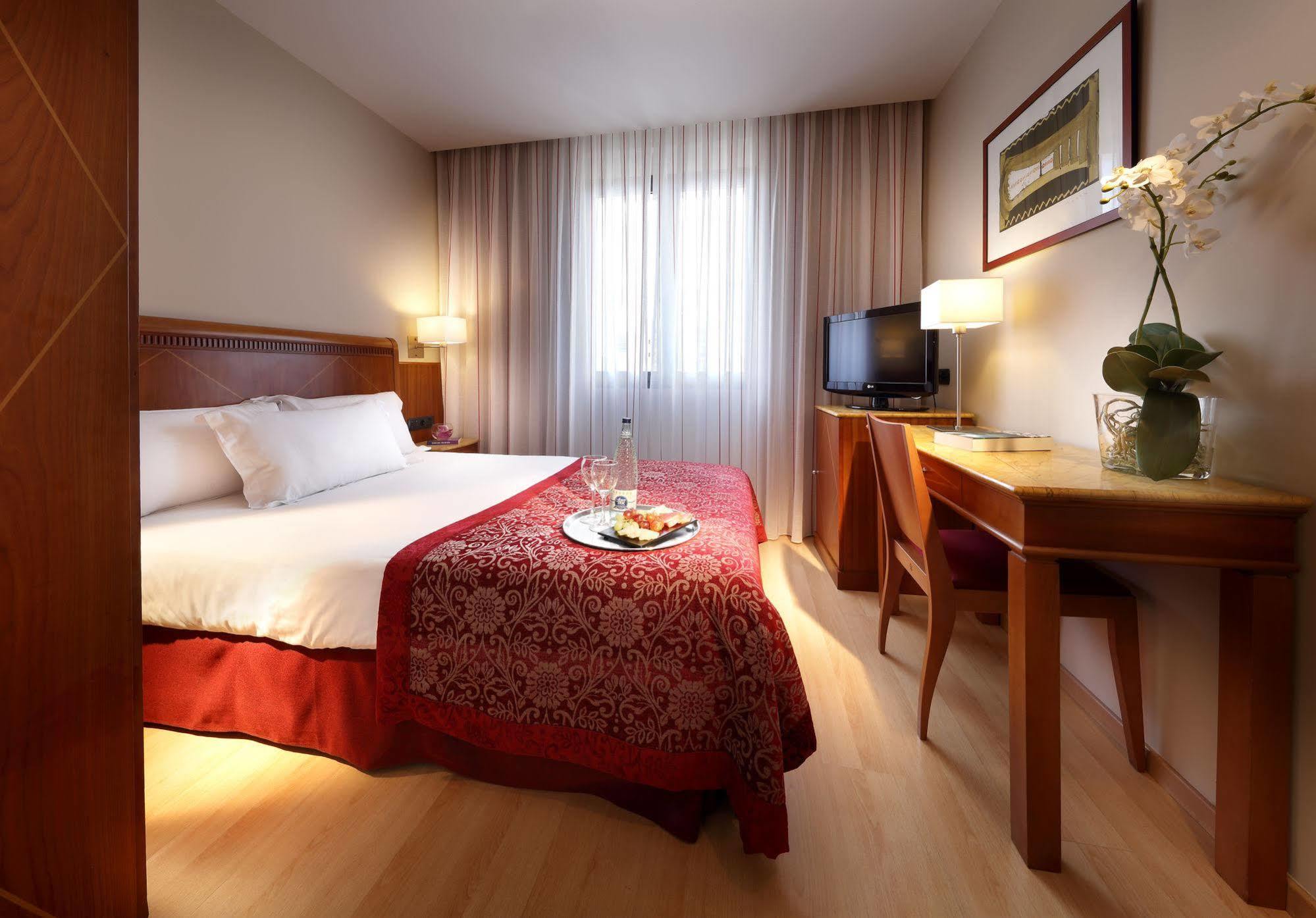 Eurostars Astoria Hotell Málaga Exteriör bild