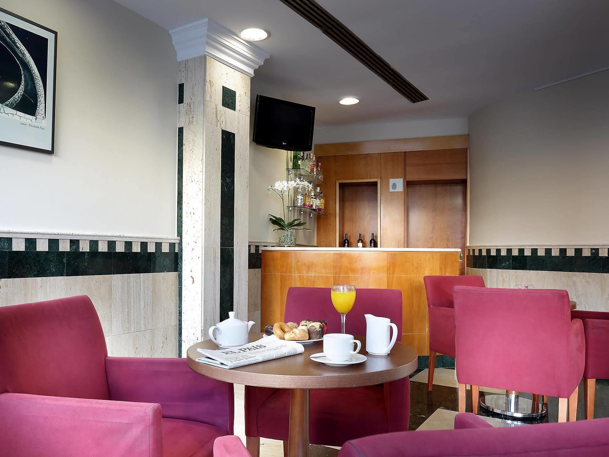 Eurostars Astoria Hotell Málaga Exteriör bild