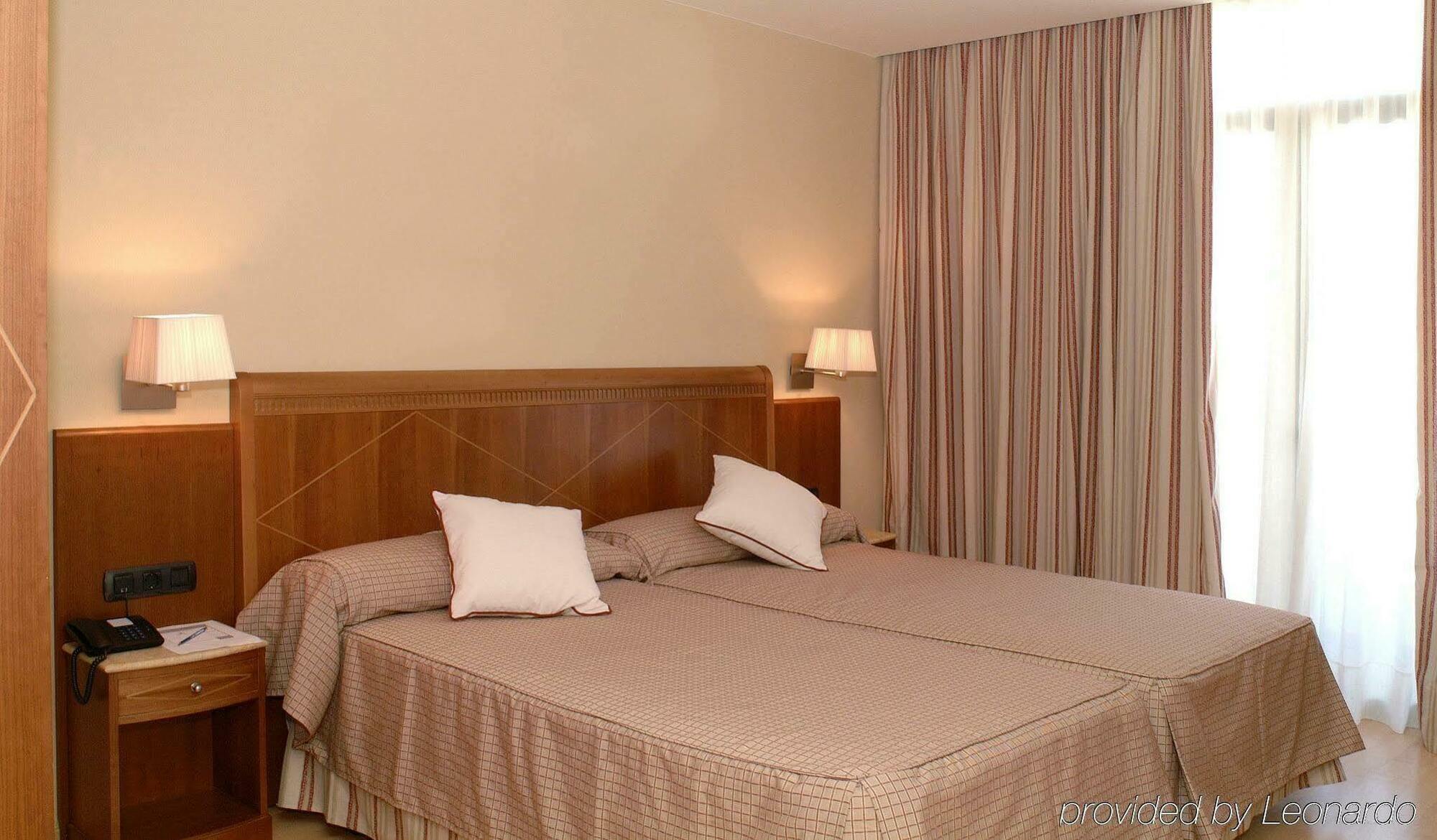 Eurostars Astoria Hotell Málaga Exteriör bild